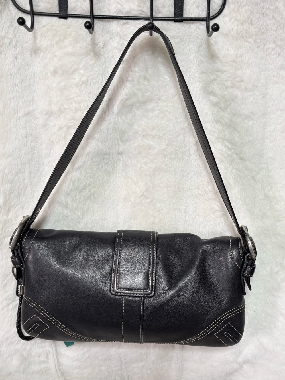 Coach Black Leather Shoulder Bag with Silver-Tone Buckle - Picture 4 of 11
